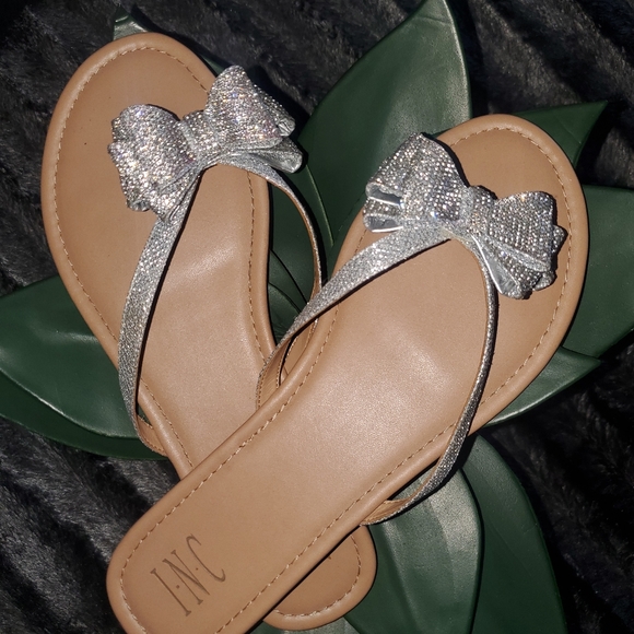 🩴 I.N.C Maebae sandals - Picture 3 of 14